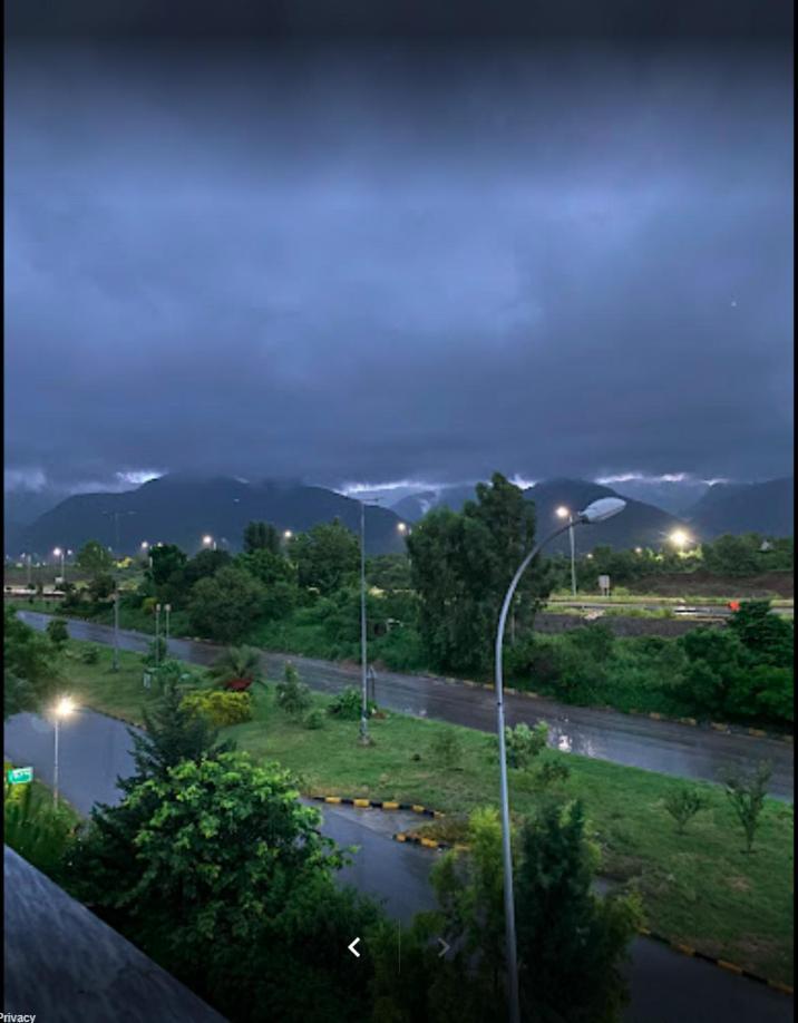 canadianinn Islamabad Exterior foto