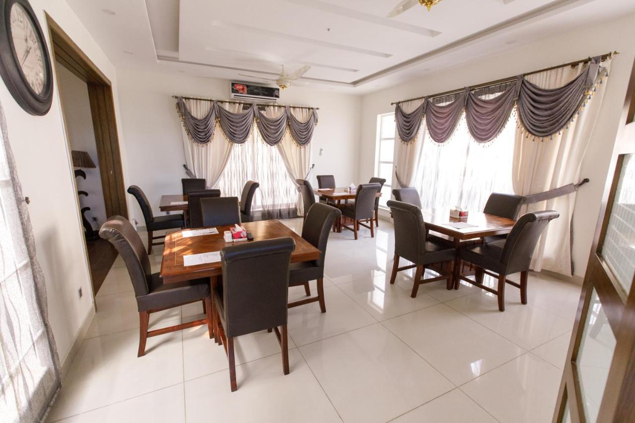 canadianinn Islamabad Exterior foto